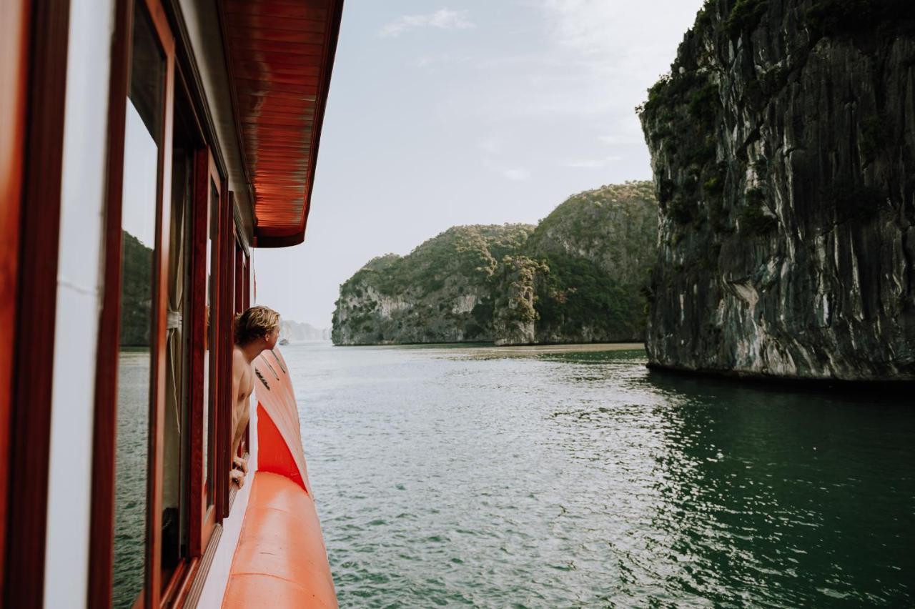 Cat Ba Bay Cruises Hotel Dong Khe Sau Exterior foto