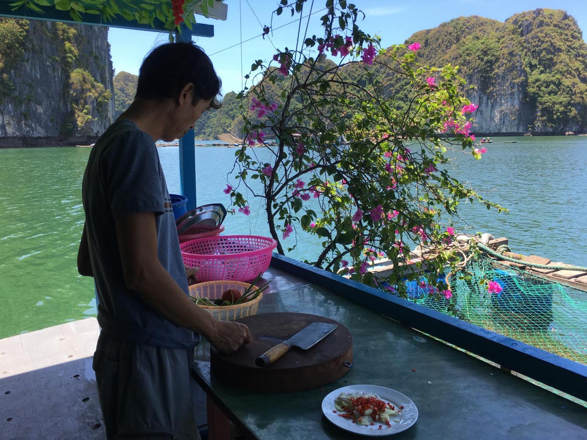 Cat Ba Bay Cruises Hotel Dong Khe Sau Exterior foto