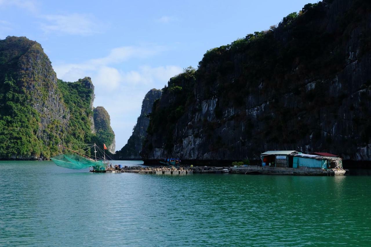 Cat Ba Bay Cruises Hotel Dong Khe Sau Exterior foto